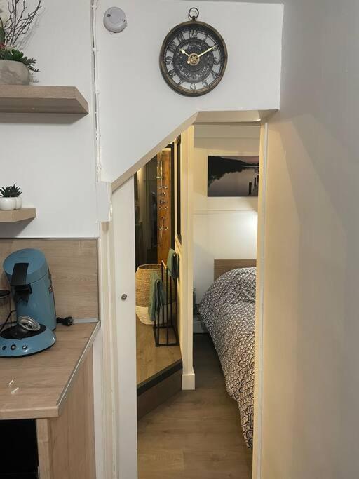 Appartement Place De Cambrai Bagian luar foto
