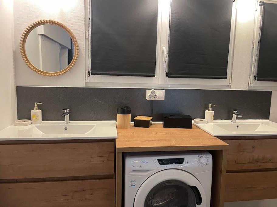 Appartement Place De Cambrai Bagian luar foto